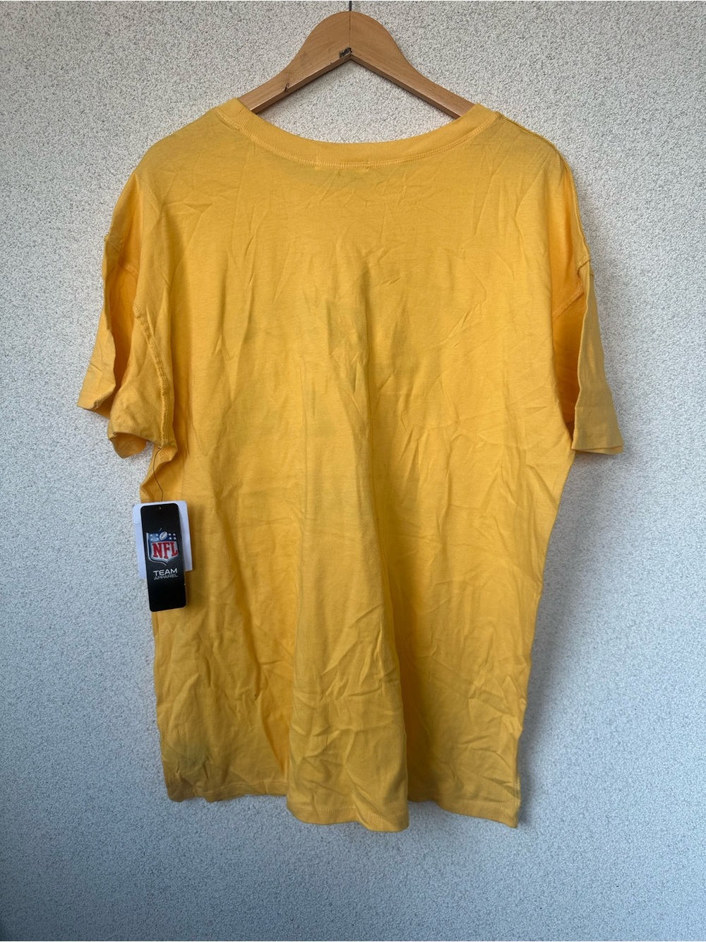 47 Brand x NFL Los Angeles Rams Yellow Oversized Graphic Tee Womens Large NWT - Picture 5 of 5